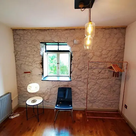 El Vallon Country house Borines